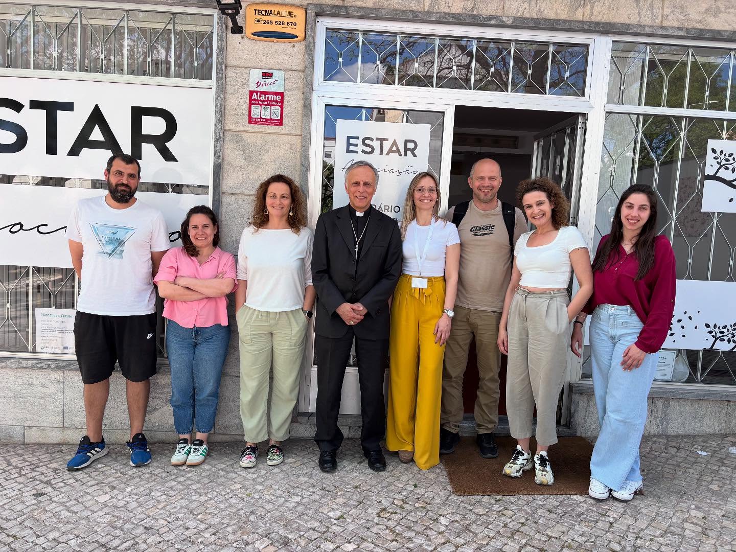Visita do Exmo. Sr. Bispo D. Fernando Maio de Paiva e do Padre Darius